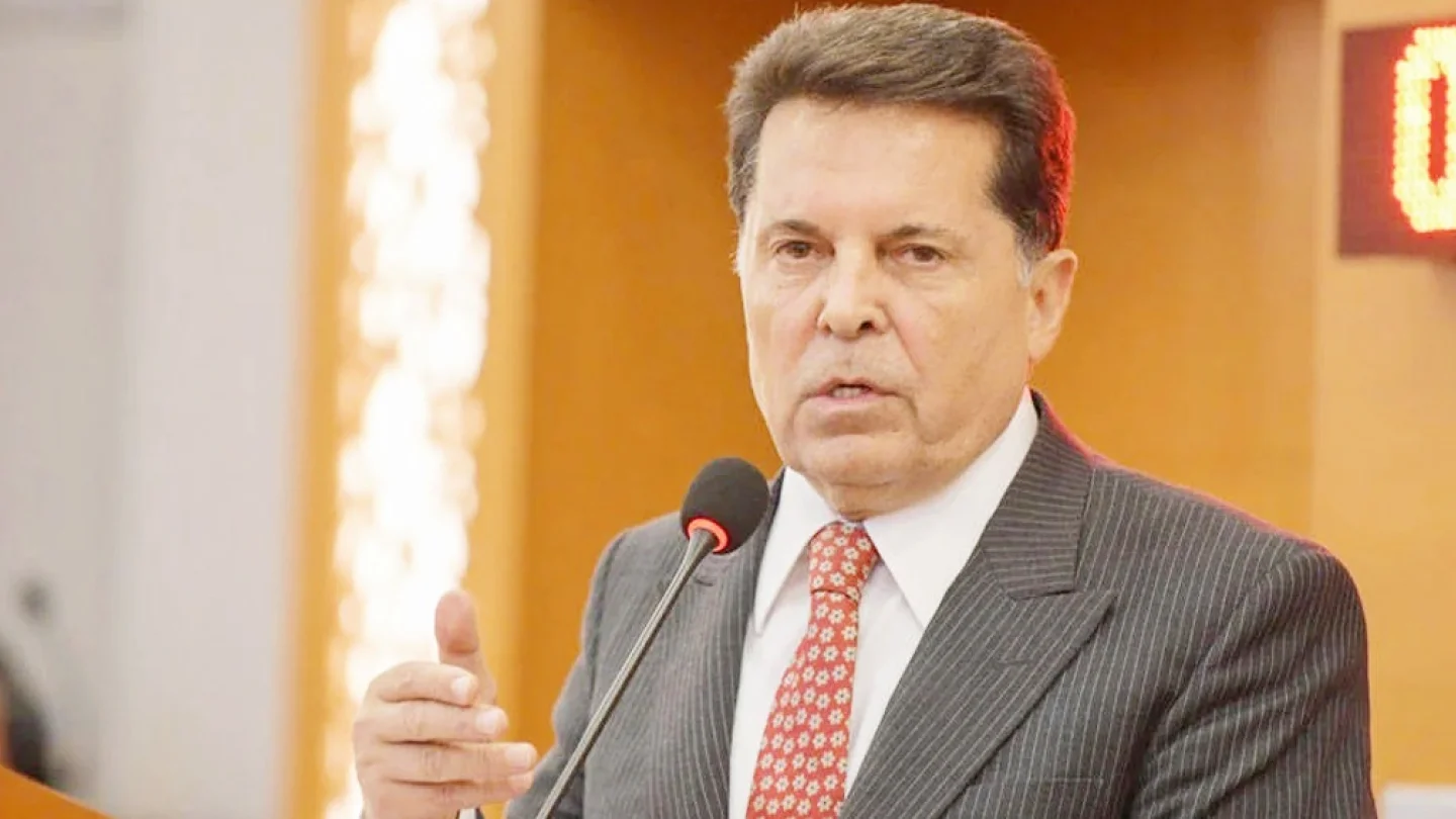 Ahmet Özer