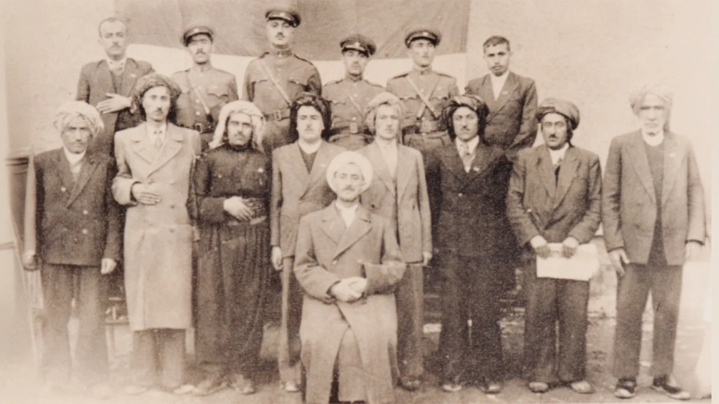  Qazi Muhammed ve arkadaşları