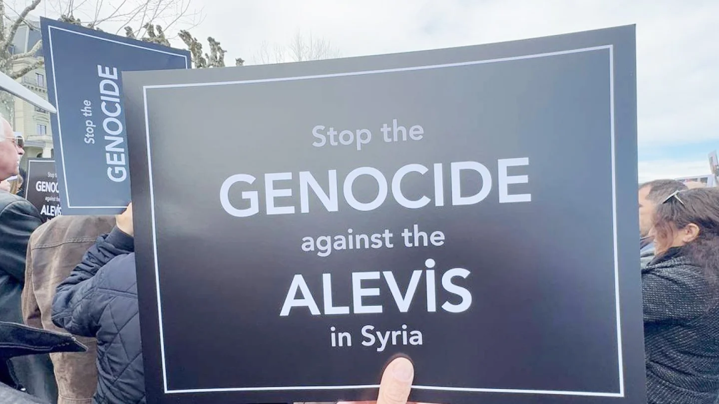 Alevi soykırımı protesto