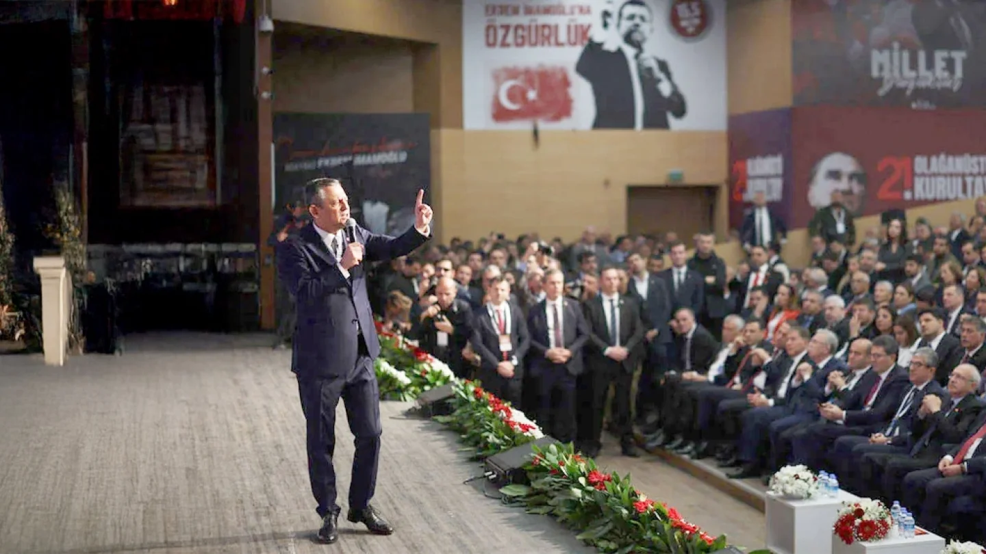 Özgür Özel