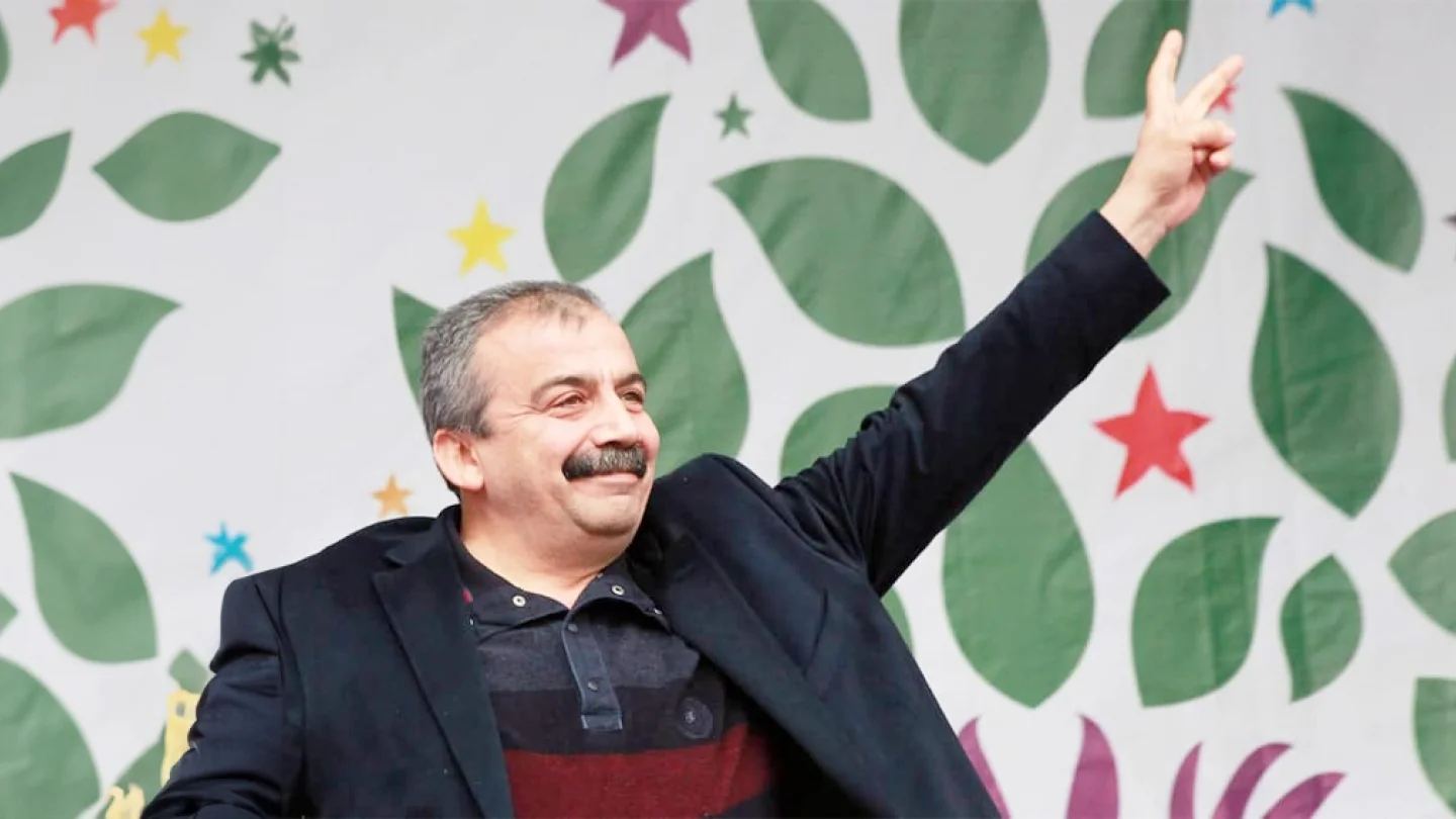 Sırrı Süreyya Önder