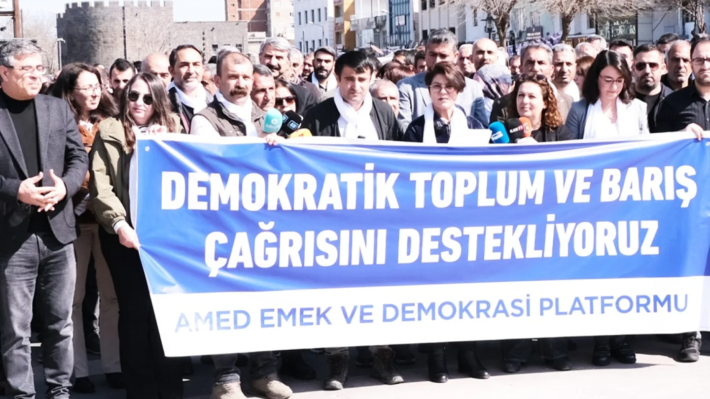 Demokratik toplum ve barış çağrısı