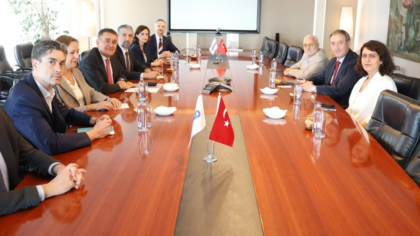 DEM Parti ve TUSİAD görüşme