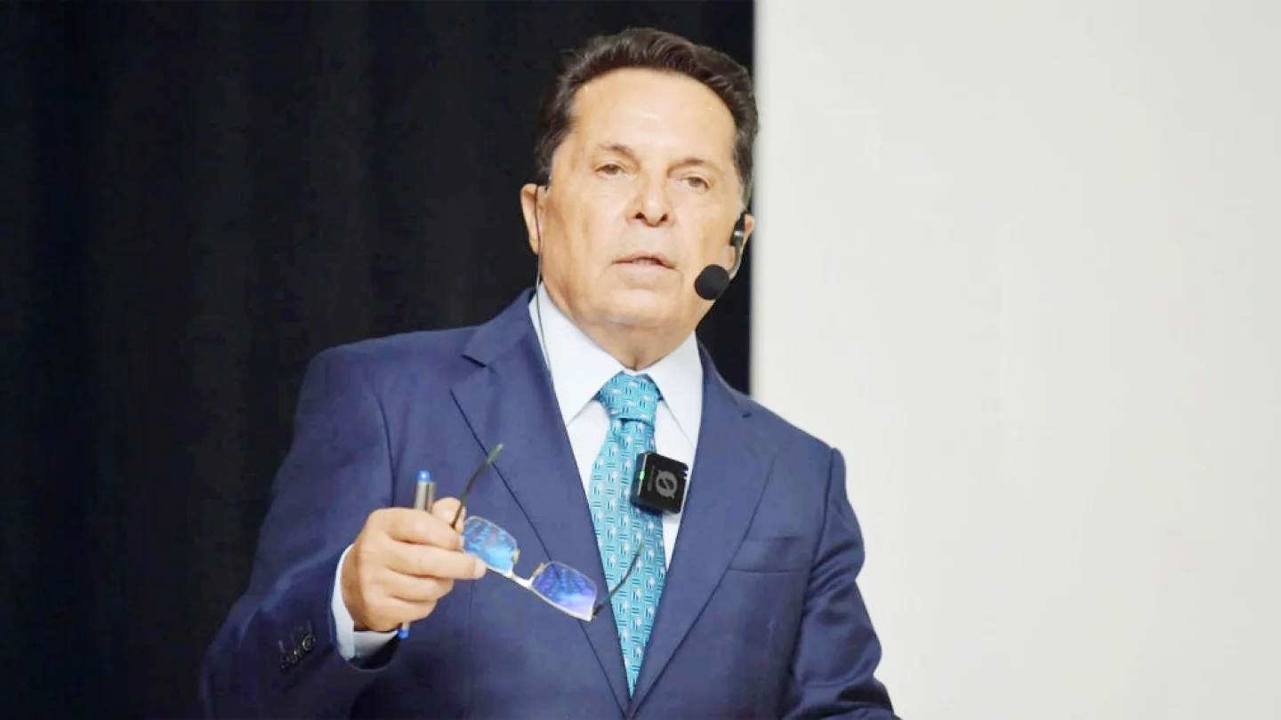 Ahmet Özer