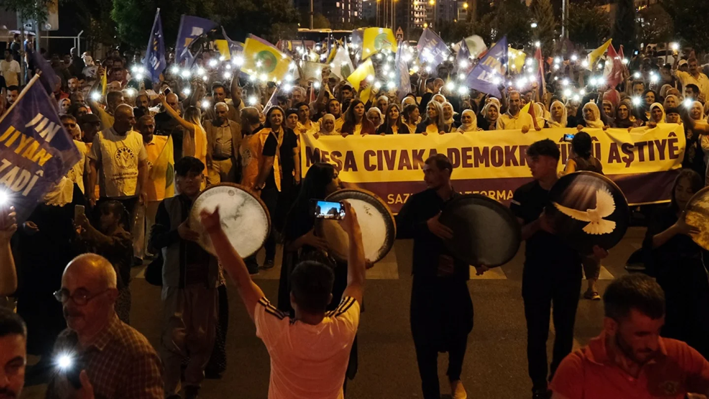 Barış ve Demokratik Toplum Yürüyüşü / Amed