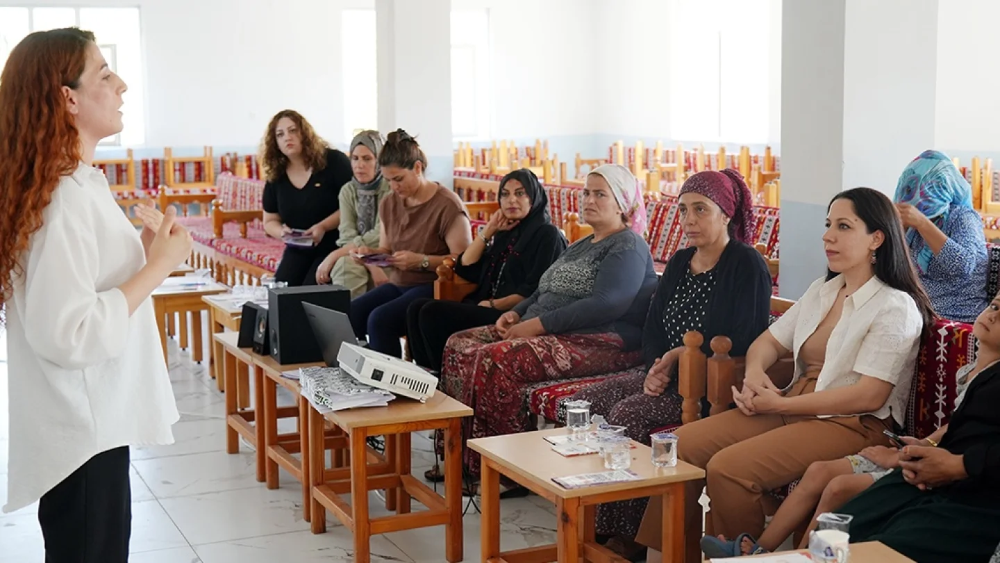 şiddete karşı toplantılar
