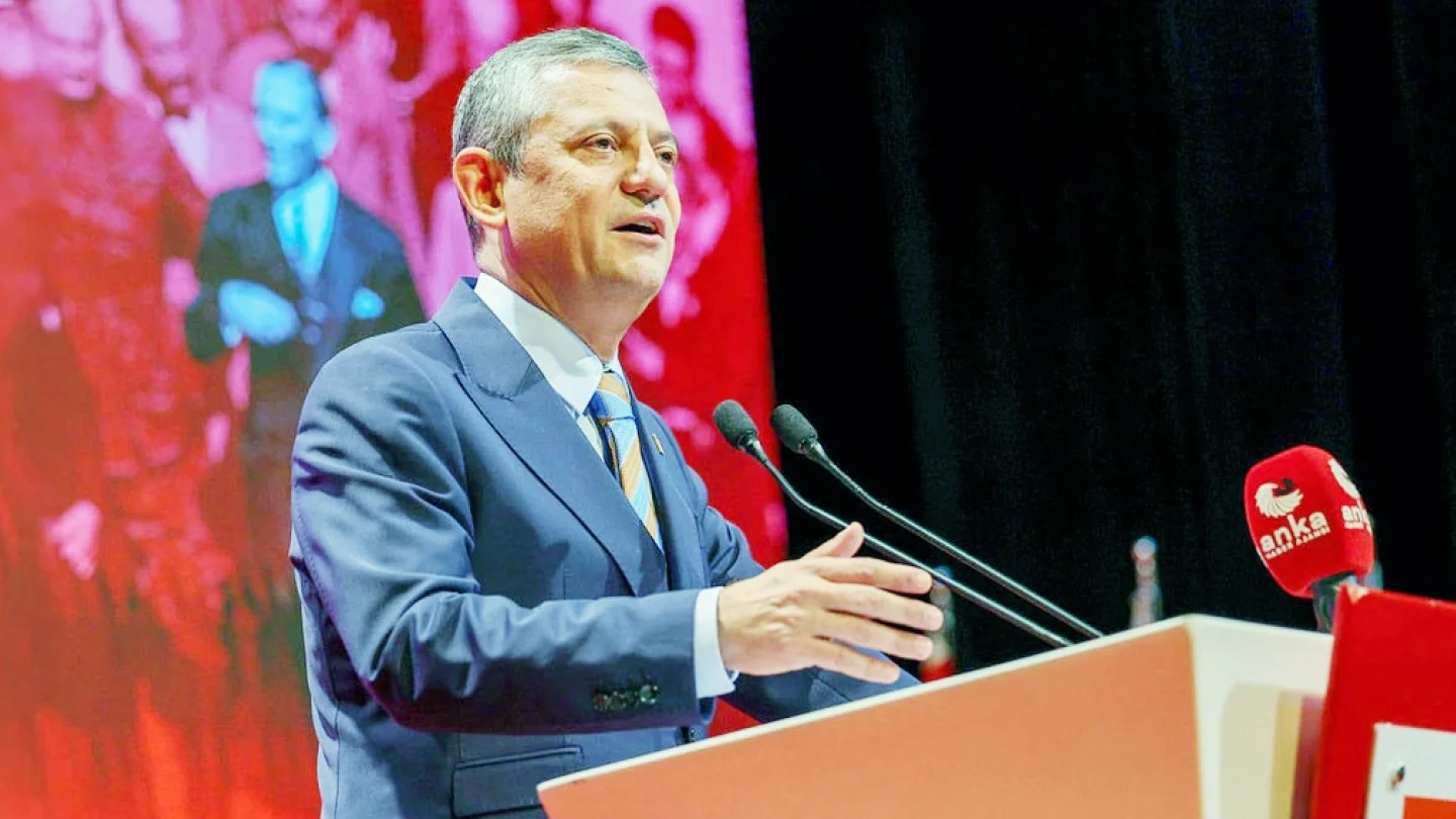 Özgür Özel