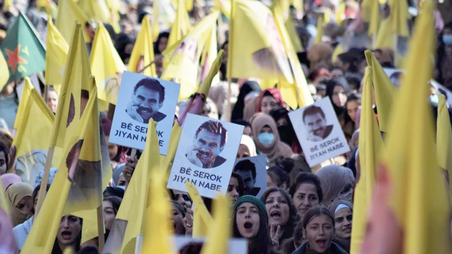 Uluslarası Komplo protesto