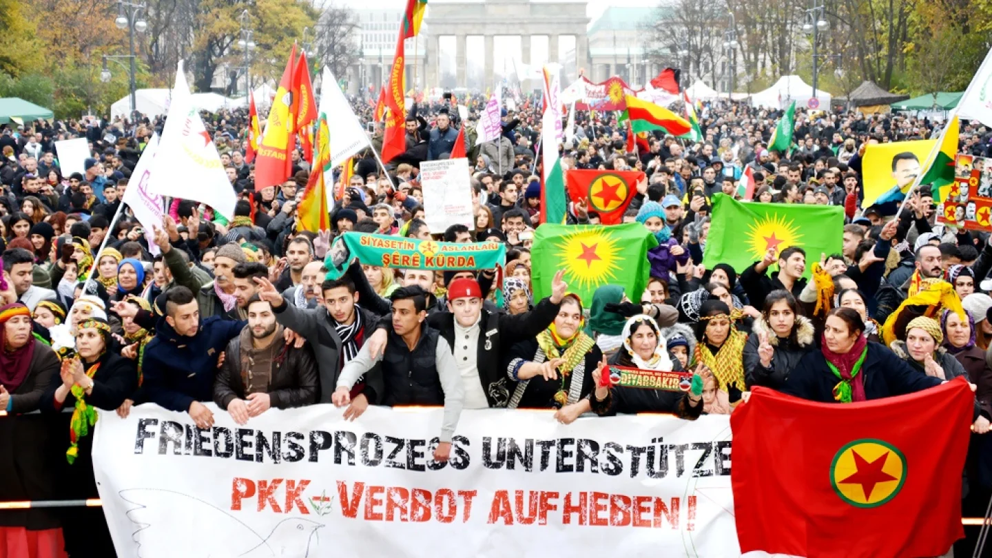 PKK yasağı protesto