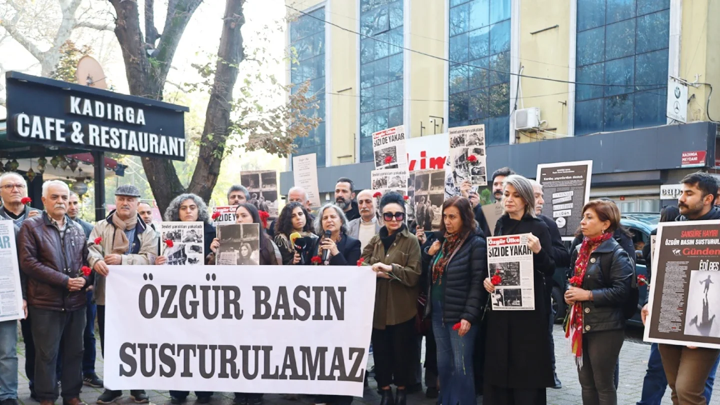 Özgür Ülke anma