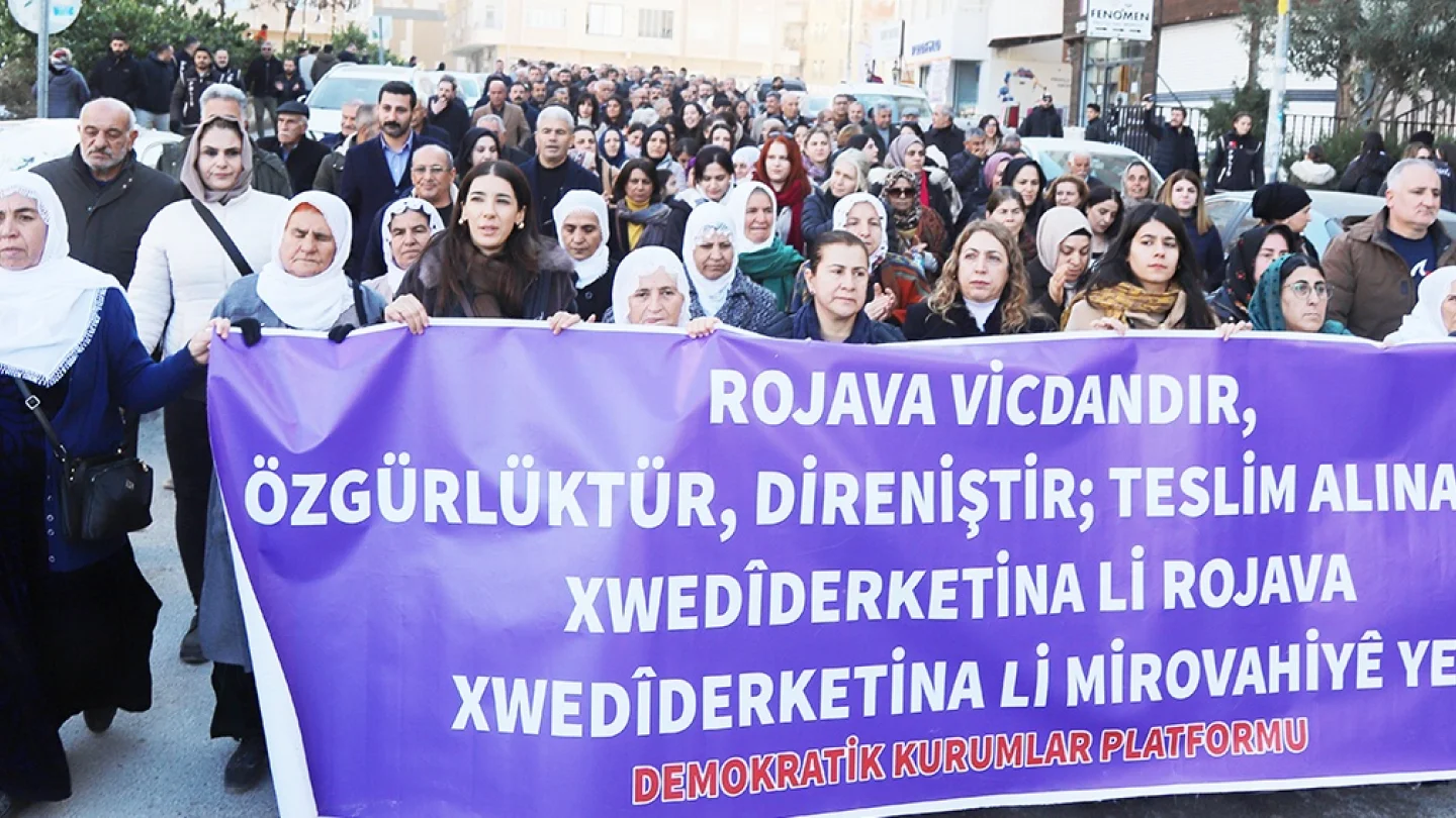 Rojava saldırı protesto, Mêrdin