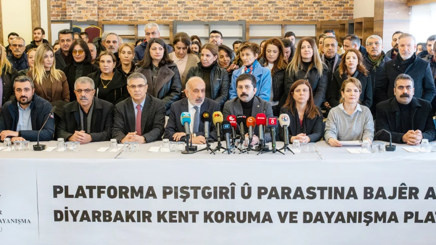 Amed Kent Koruma ve Dayanışma Platformu