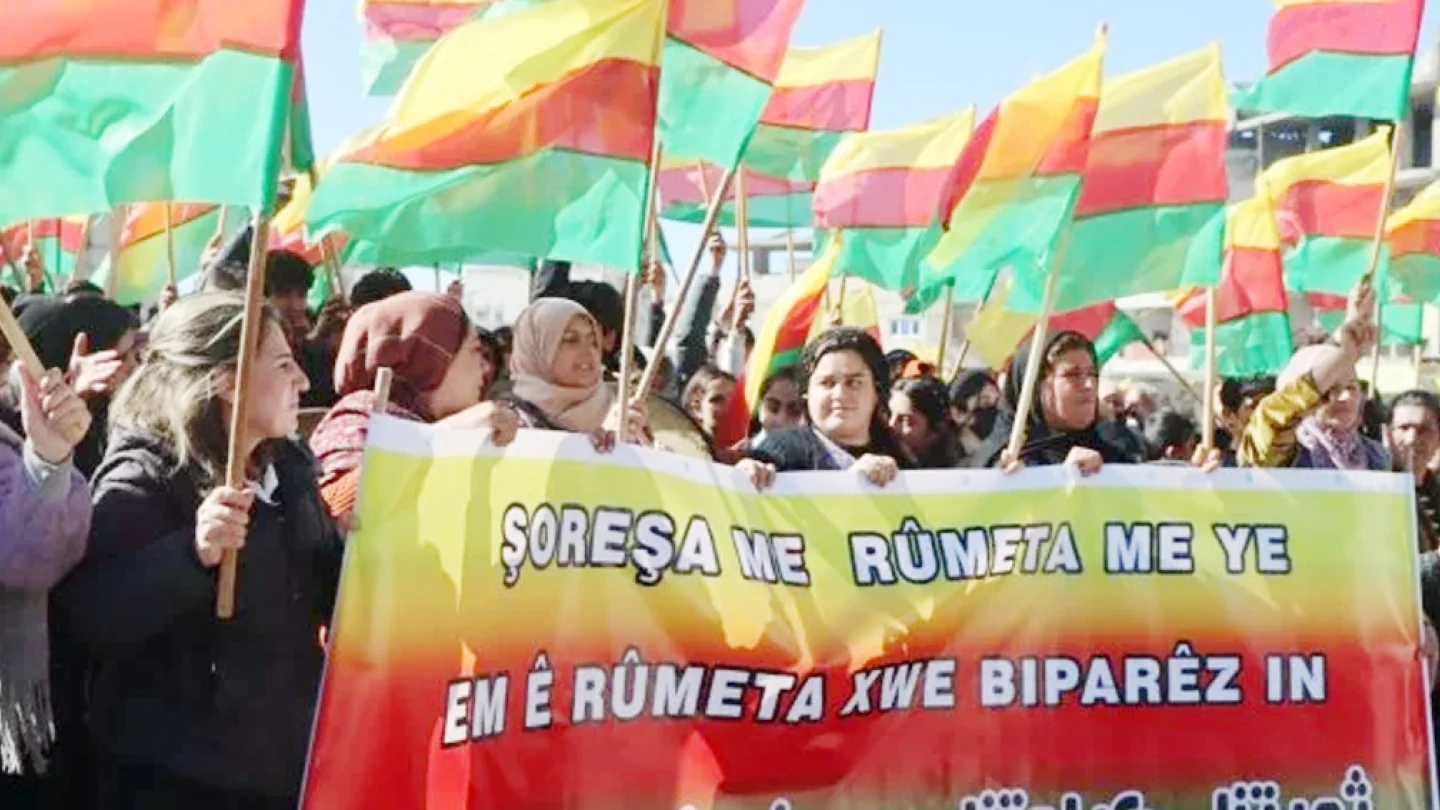 Kobanê yürüyüş