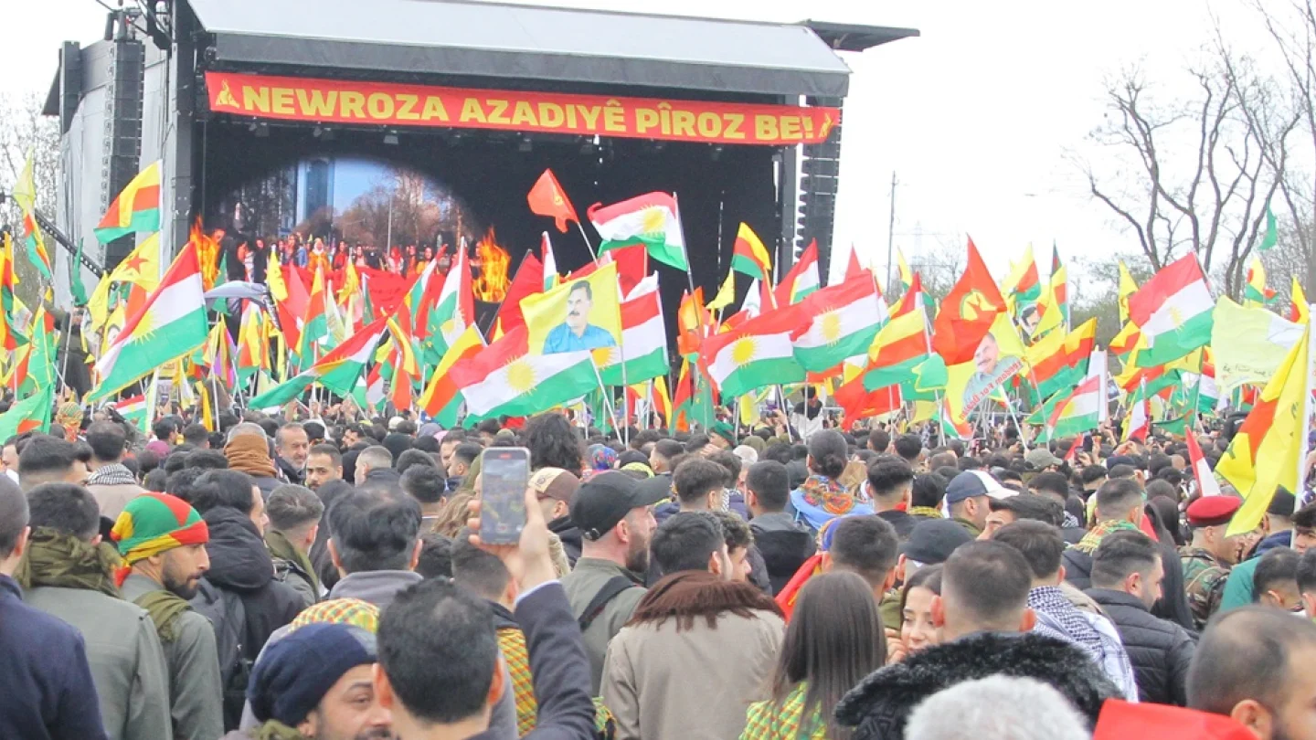Newroz, Frankfurt /Foto:Enver ENLİ