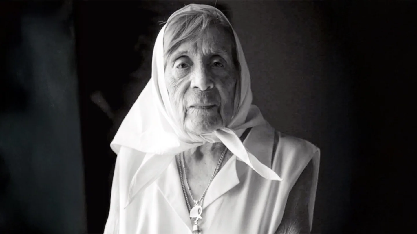 Sara “Coca” Luján Molina