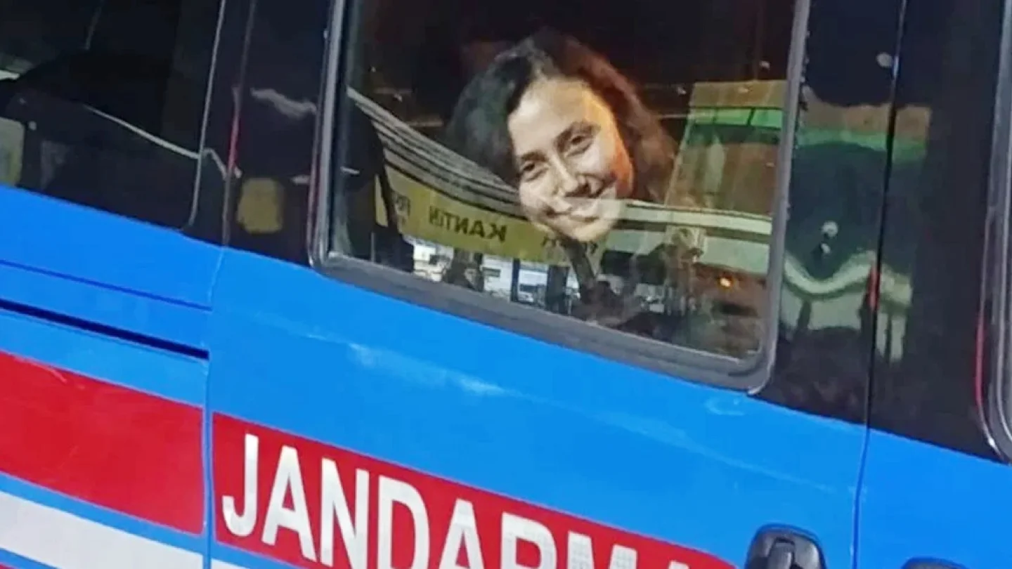 Esra Işık