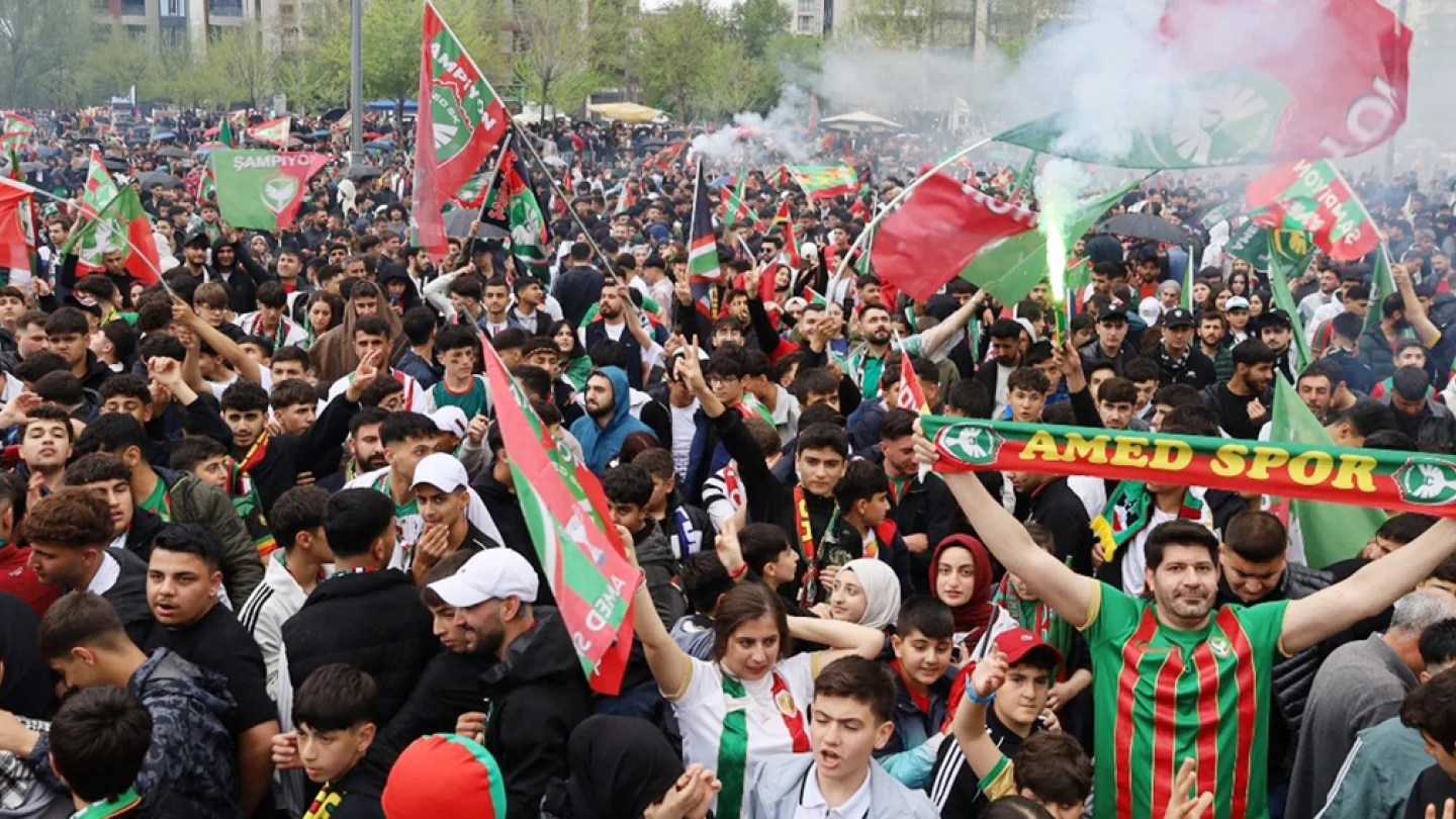 Amedspor kutlama