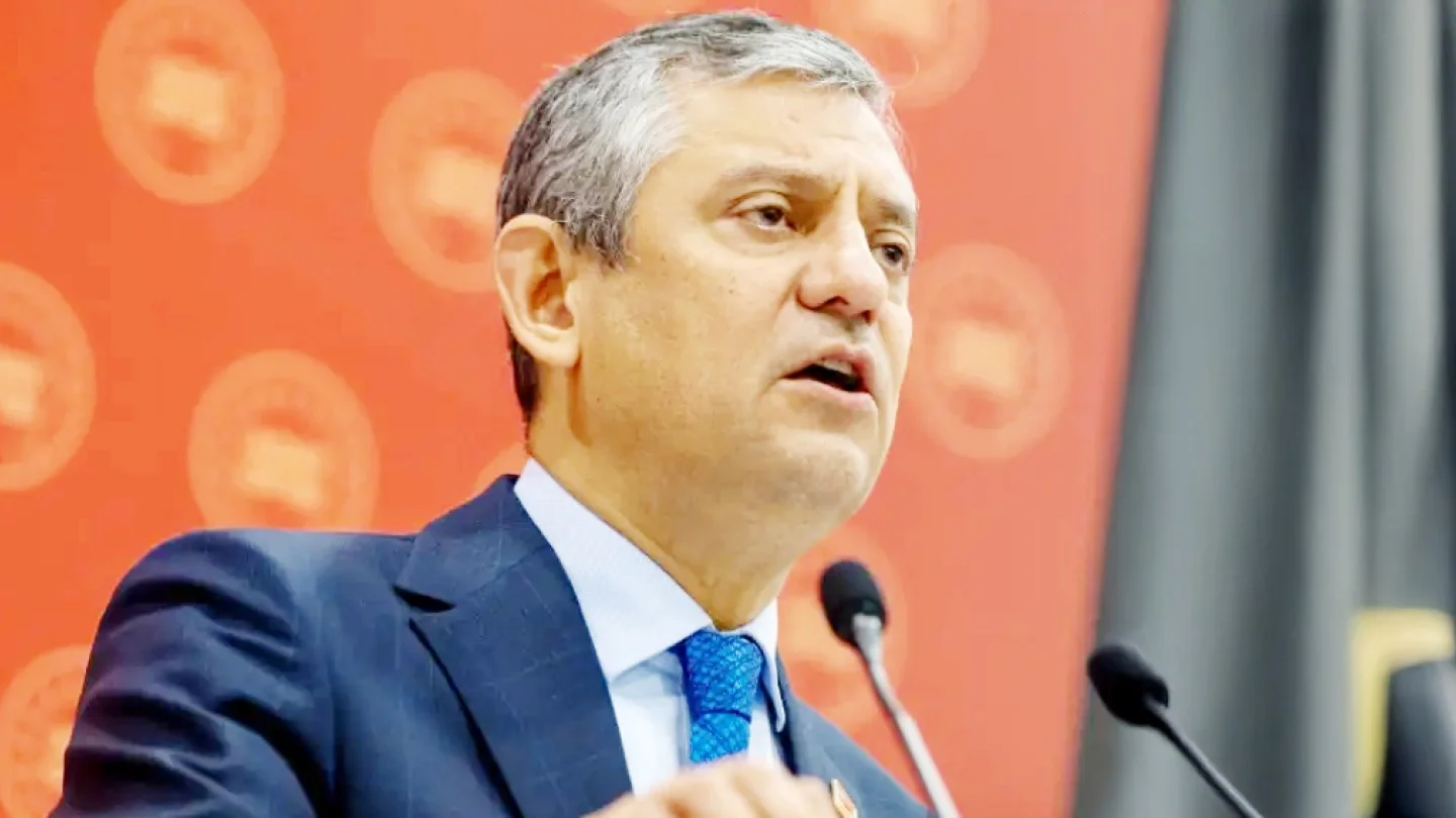 Özgür Özel
