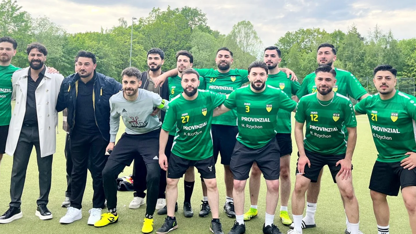 Şehit Rojhat Karakoçan takımı/Futbol turnuvası/Hamburg