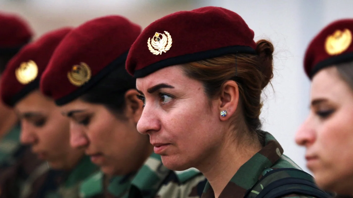 Kadın peşmergeler/foto:AFP