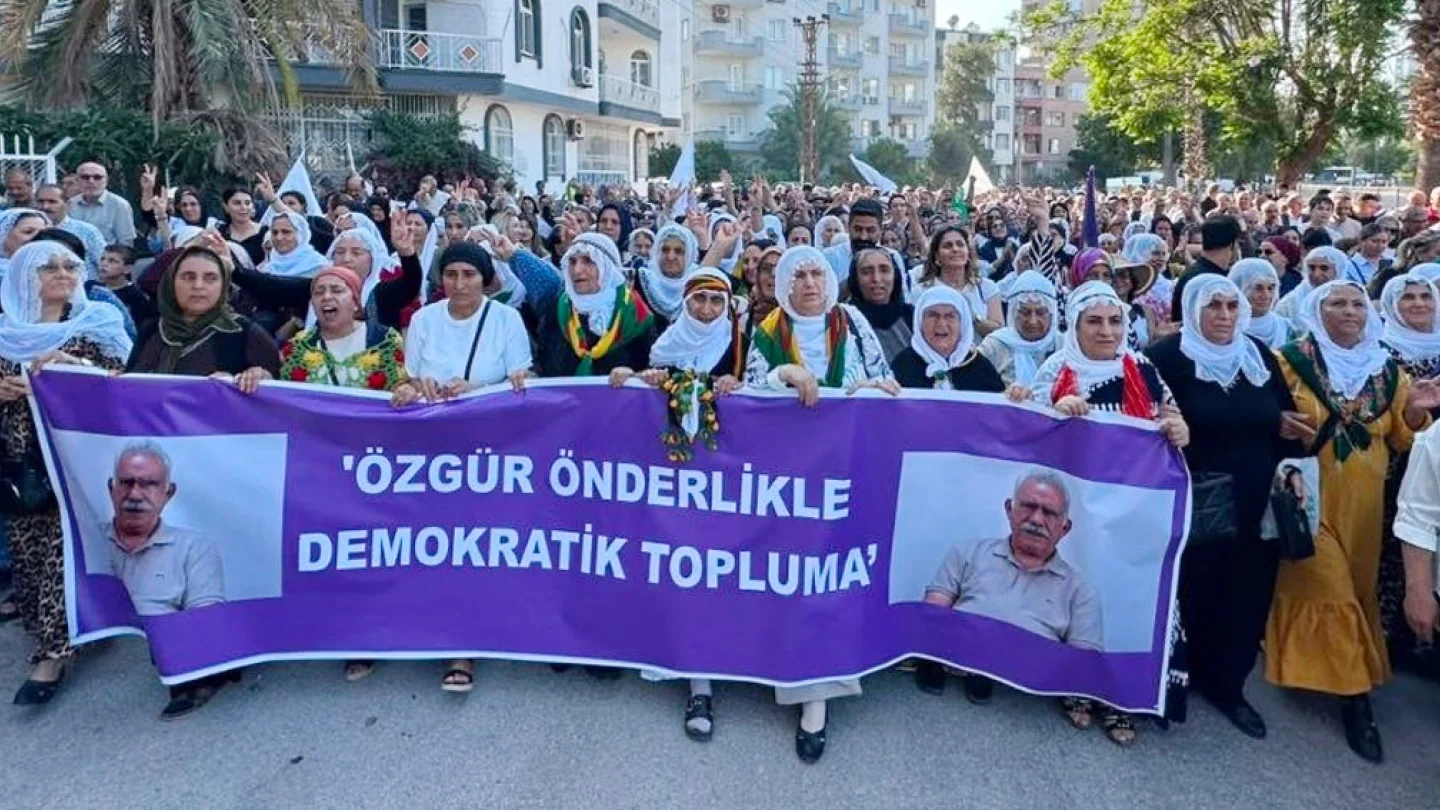 Öcalan/Demokratik Toplum