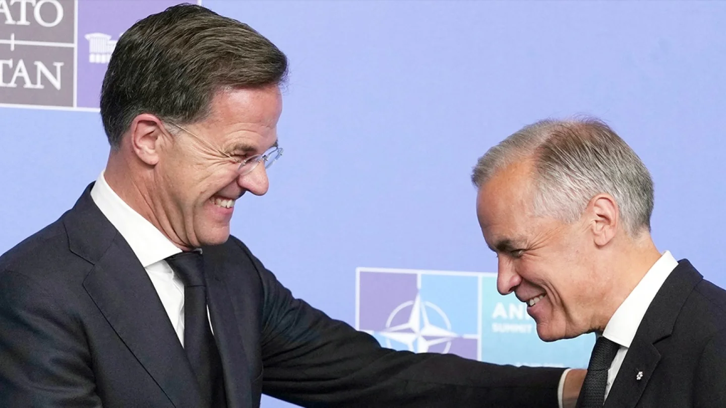 Rutte ve Carney/foto:AFP