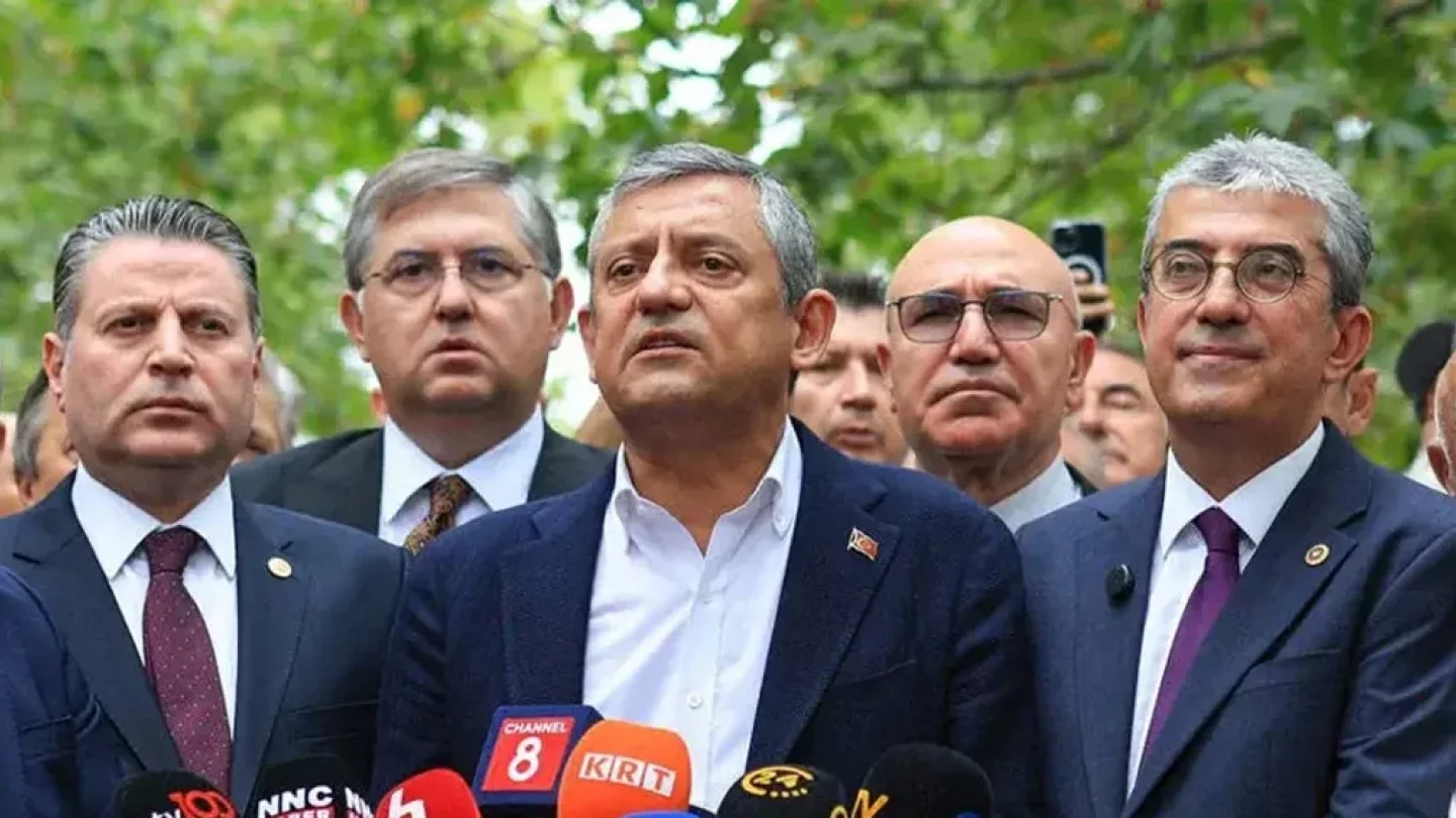Özgür Özel