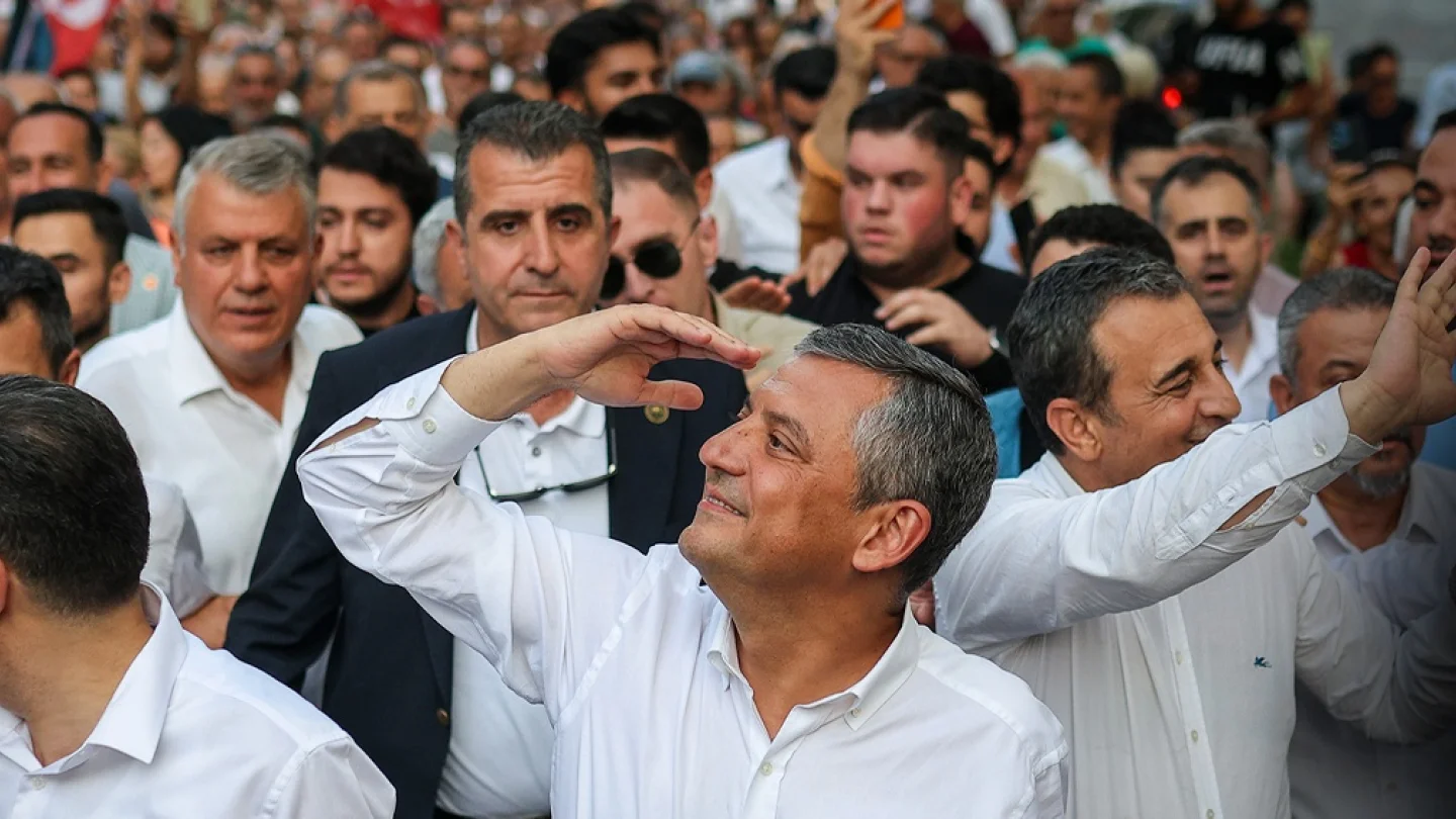 Özgür Özel