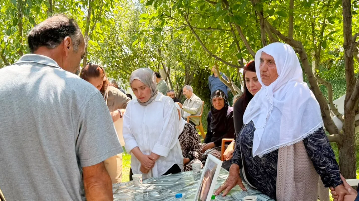 Taziye/Gimgim/AW