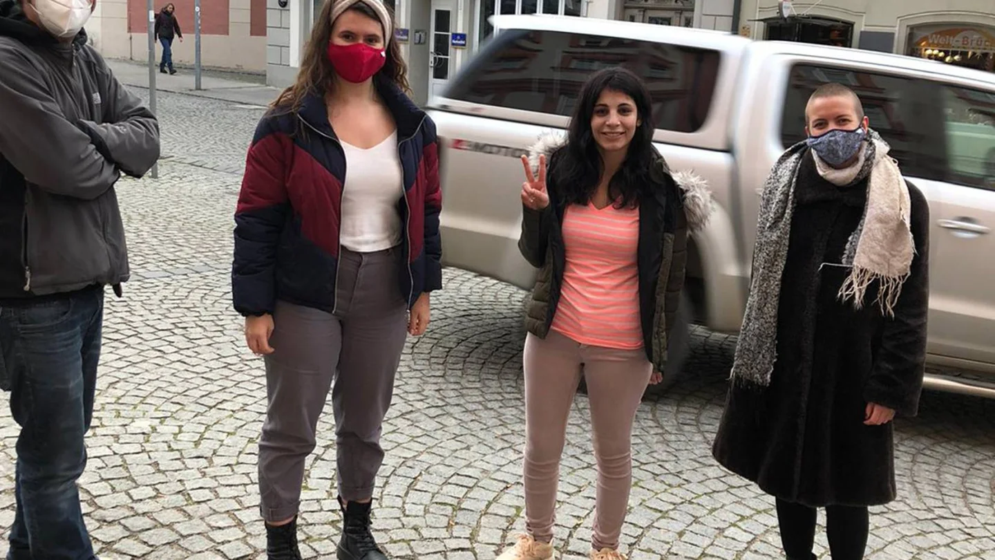 .