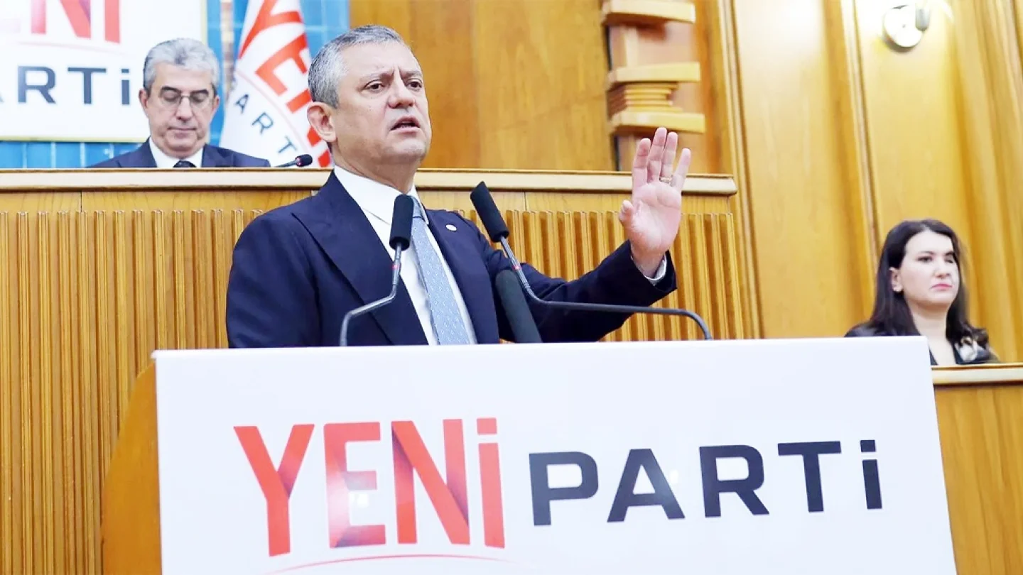Özgür Özel