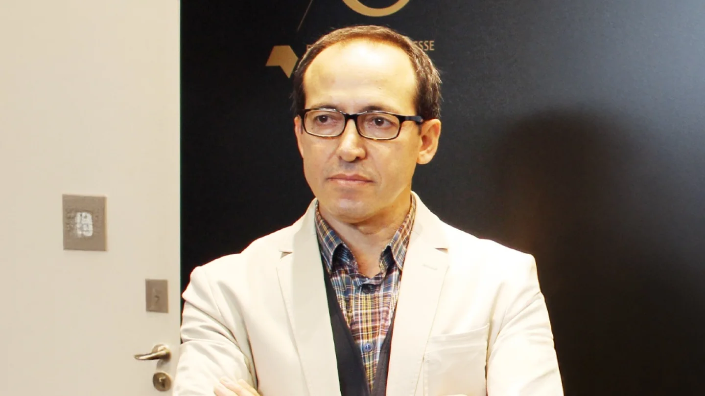 Burhan Sönmez/foto:Wikipedia