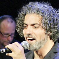 Hepimizin kalbi özgürlük için atıyor