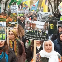 Londra'da sipariş yargılama!