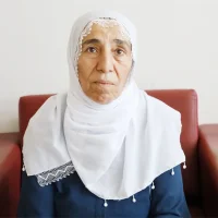 Hacire, Ahmet ve barışın annesi