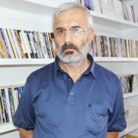 Kurd û çerokî û du gurên devbixwîn