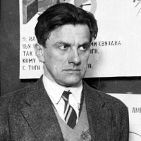 Mayakovsky: çek û helwesta helbestê