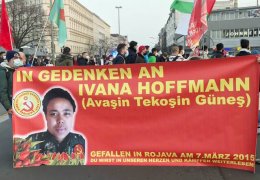 Berlin’de Mart şehitleri anıldı