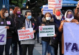 Kadınlar ‘yaşam nöbeti’nde