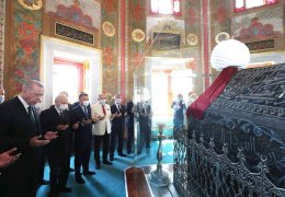 Bahçeli, Erdoğan’ı sultan yapsa