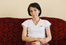 Yüzüne ‘terörist’ tekmesi 