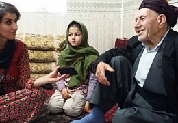 13 yıl gezdi, renklerin sözlüğünü hazırladı