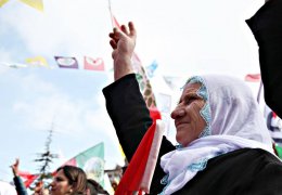 HDP büyük mücadele partisidir