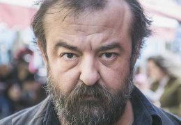 Edebiyat fişeği patlatır