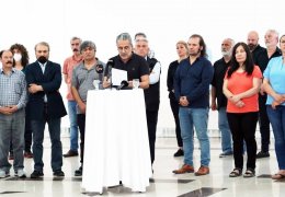 Sanatçılar: Savaş değil, ulusal birlik