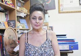 Eren Keskin’in evine girdiler