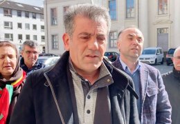 Köçer’in davası durduruldu