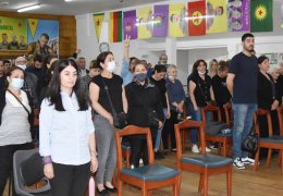 Bir Aydın göçtü…