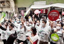 Demokrasi yürüyüşü kesintisizdir 