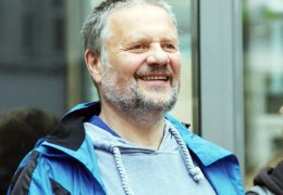 Engel, devlet yetkililerine dava açıyor